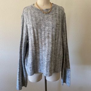 Light grey sweater